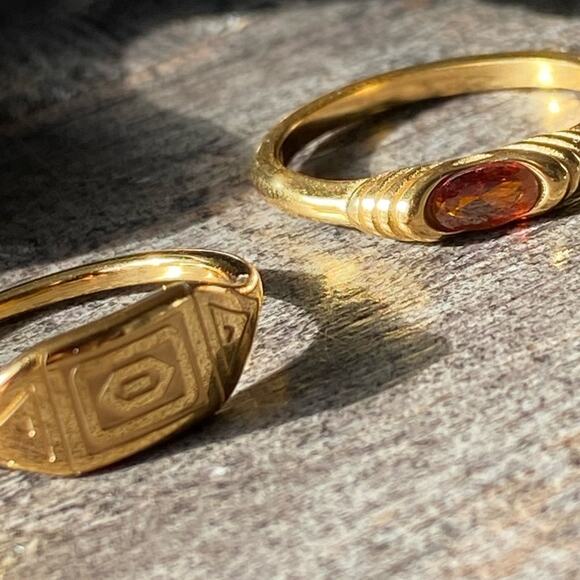 NEW Gold & Amber Ring Set - Picture 12 of 13